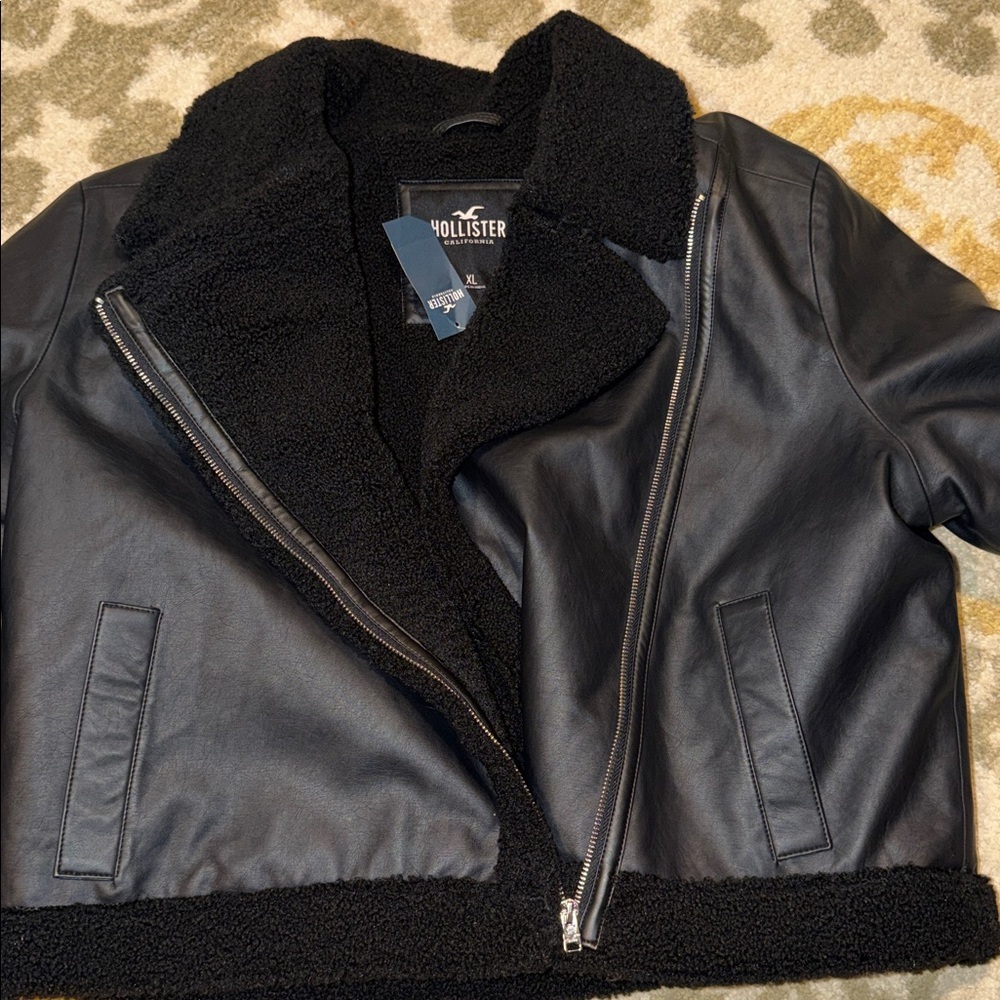 Hollister Womens Vegan Leather Sherpa Lined Biker Jacket XL NWT - Picture 8 of 12